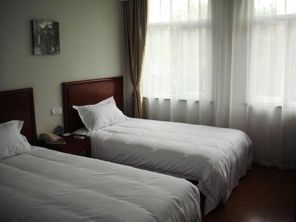 Greentree Inn Ningbo Cconvention Center East Bus Station Express Hotel Exteriör bild