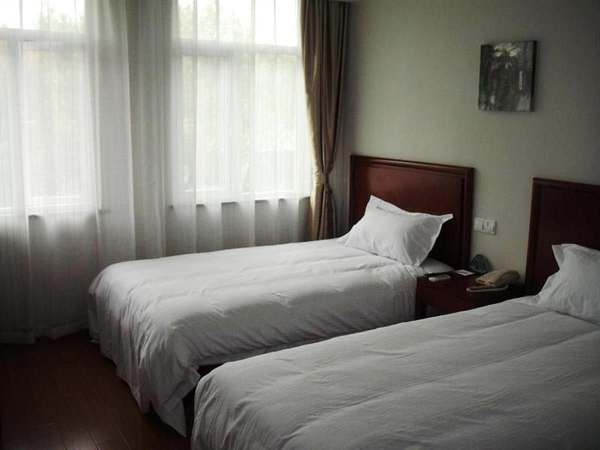 Greentree Inn Ningbo Cconvention Center East Bus Station Express Hotel Exteriör bild