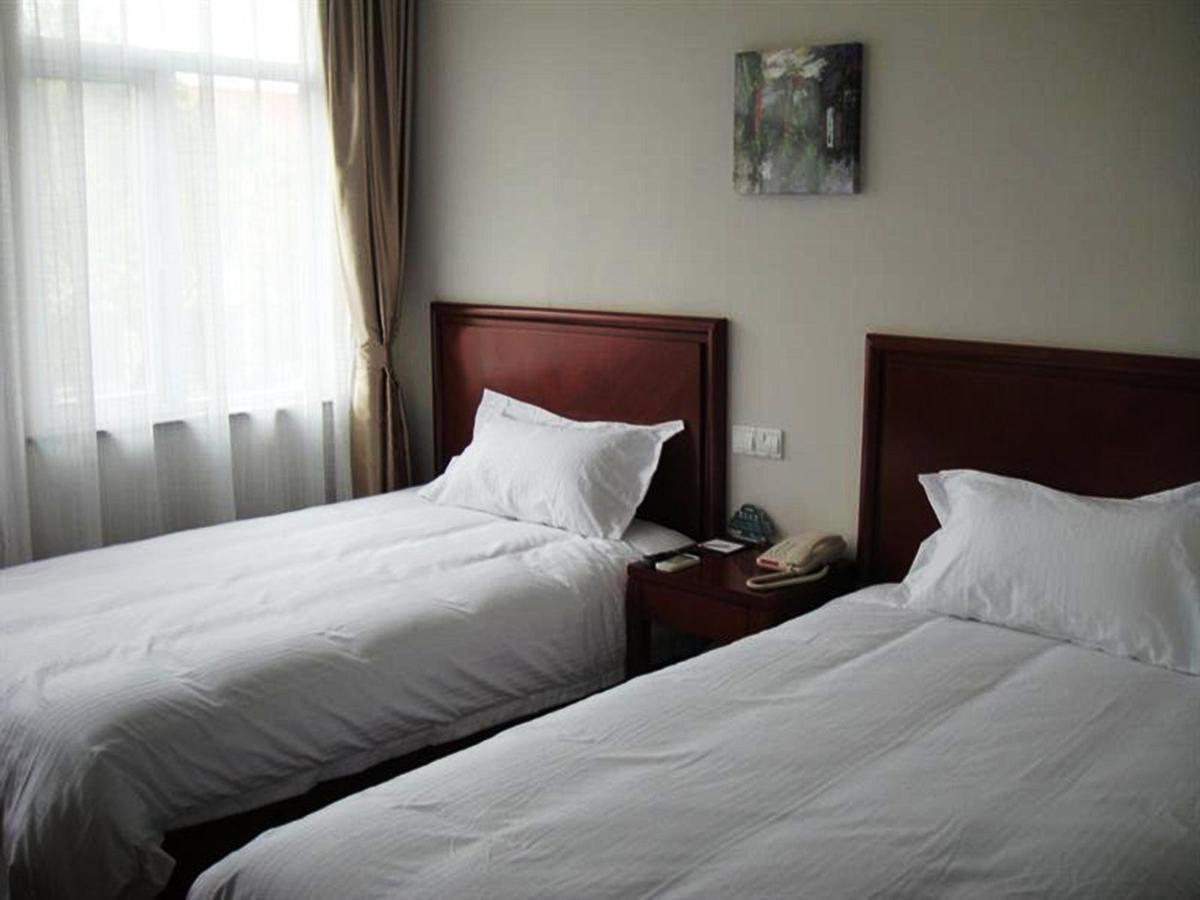 Greentree Inn Ningbo Cconvention Center East Bus Station Express Hotel Exteriör bild